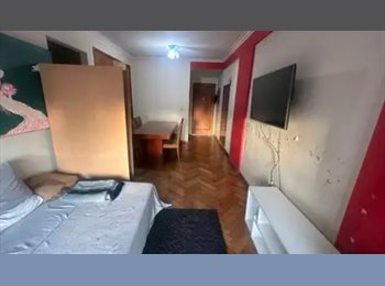 Roomgo AR - Comparto Depto Frente estación constitución, Buenos Aires - AR$ 350.000 pm