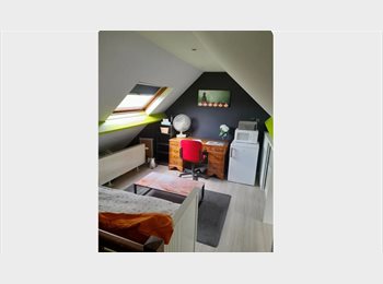 Appartager BE - 2 pieces à louer, Crainhem - 650 € pm