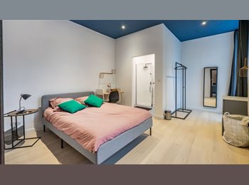 Appartager BE - Athénée 15 chambre 1, Charleroi - 650 € pm
