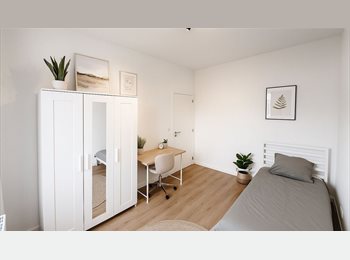Appartager BE - Colocation Maison 180m2 jardin terrasse laveu, Saint-Nicolas - 450 € pm