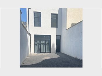 Appartager BE - Chambre meublée dans une maison fond de cour, Saint Gilles Sint Gillis - 635 € pm