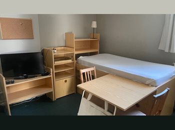 Appartager BE - Grande chambre etudiant(e) +Sdb et cuisine, Huy - 400 € pm
