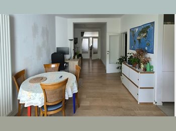 Appartager BE - Room for rent in 2 Bedroom Bright Apartment - Vanderkindere, Uccle-Ukkel - 795 € pm