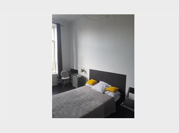 Appartager BE - Chambre à louer, Charleroi - 625 € pm