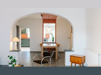 Appartager BE - Colocation avec jardin à Mont-sur-Marchienne, Montigny-le-Tilleul - 450 € pm