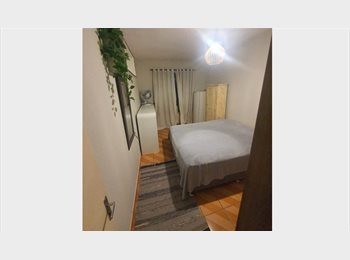 Roomgo BR - SUÍTES E  QUARTOS   MOBILIADOS/ 5 MINUTOS DO METRÔ SÃO JOAQUIM, Liberdade - R$ 1.500 Por mês