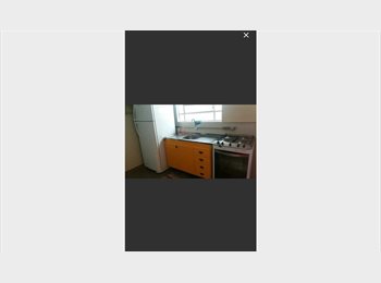 Roomgo BR - Edícula Mobiliada no Ipiranga, Saúde - R$ 1.000 Por mês