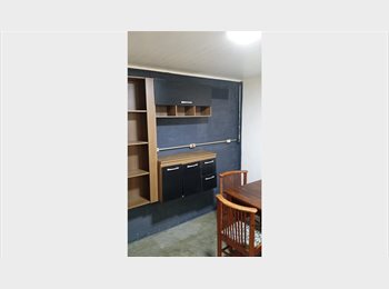 Roomgo BR - Edícula Mobiliada no Ipiranga, Saúde - R$ 1.700 Por mês