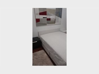Roomgo BR - Quarto cama casal na lateral do shopping Frei  Caneca, Consolação - R$ 1.800 Por mês