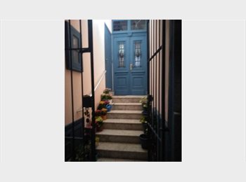 Roomgo BR - Aluga- se quarto compartilhado próximo dos mêtro Vl Mariana e Hosp São Paulo, Vila Mariana - R$ 580 Por mês