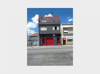 Roomgo BR - Suíte próxima ao metro Bresser Mooca, Mooca - R$ 1.390 Por mês
