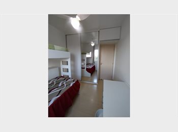 Roomgo BR - Quarto Individual para Mulher, São José dos Campos - R$ 1.500 Por mês
