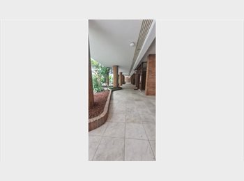Roomgo BR - Quarto com.banheiro  individual familiar em residencia junto FGV,IBMR UNISSAU METRO UNIRO,, Campo Grande - R$ 2.000 Por mês