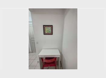 Roomgo BR - Suite a 700m metro vila Madalena, Alto Pinheiros - R$ 1.600 Por mês