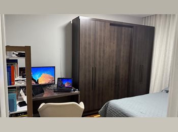 Roomgo BR - Apartamento, Glória - R$ 2.500 Por mês