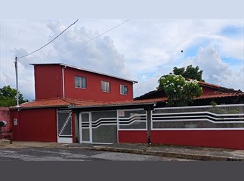 Roomgo BR - Kitnets e quarto individual, Contagem - R$ 950 Por mês