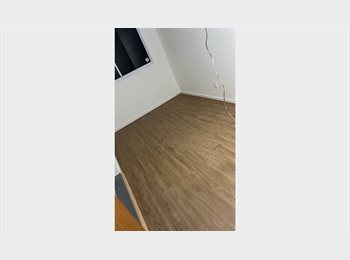 Roomgo BR - Quarto No AP, Mauá - R$ 450 Por mês