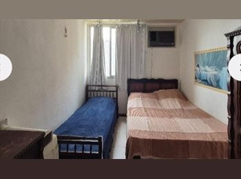 Roomgo BR - Amplo quarto c cama de casal, armario grande. comoda com gavetas e ventilador de teto. 1 cama de sol, Recreio dos Bandeirantes - R$ 1.900 Por mês