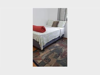 Roomgo BR - Quartos individuais na zona sul de São Paulo, Campo Belo - R$ 1.200 Por mês