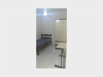 Roomgo BR - Derby 16, Mooca - R$ 1.490 Por mês