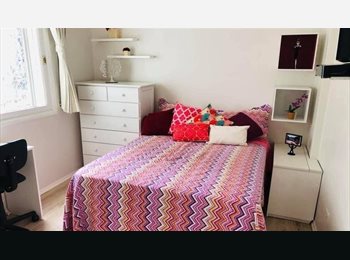 Roomgo BR - Quarto mobiliado com banheiro privativo -Paraiso, Jardim Paulista - R$ 2.000 Por mês