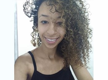 Roomgo BR - Beckah - 22 - Penha