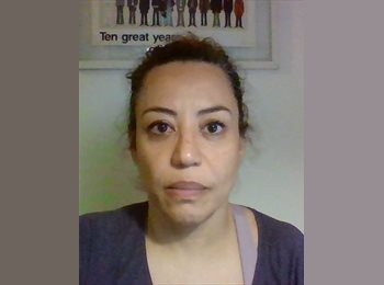 Roomgo BR - Ingrid - 18 - Santos