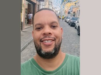 Roomgo BR - Eloi - 42 - Vila Velha