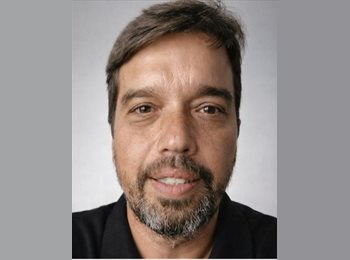 Roomgo BR - JOAO - 51 - Curitiba