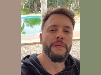 Roomgo BR - Bernardo - 34 - Florianópolis