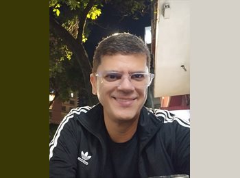 Roomgo BR - Adilson - 48 - Belo Horizonte