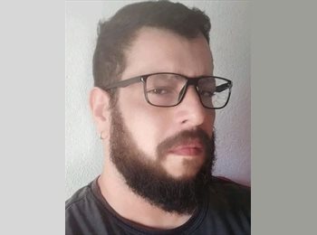 Roomgo BR - Raphael - 37 - Fortaleza