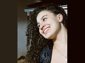 Roomgo BR - Laura - 23 - Rio de Janeiro RJ