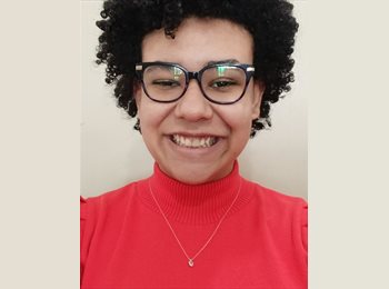 Roomgo BR - Amanda - 20 - Curitiba