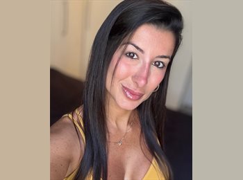 Roomgo BR - Juliana - 35 - Botafogo