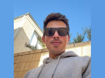 Roomgo BR - Guilherme - 30 - Liberdade