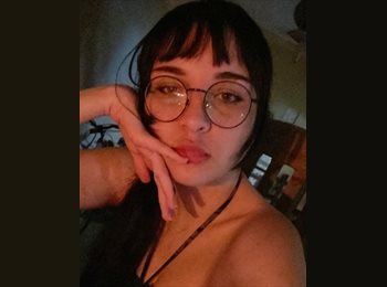 Roomgo BR - Julia Silva Ribeiro da Cruz - 21 - Porto Alegre