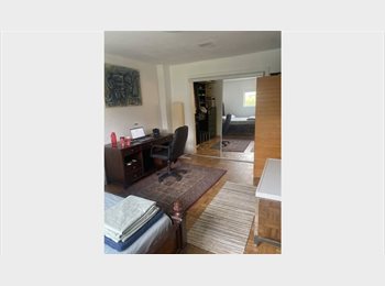 Roomgo CA - Private 2-Room Suite + Ensuite Bathroom — Yonge & Steeles, Toronto - $1,050 pcm
