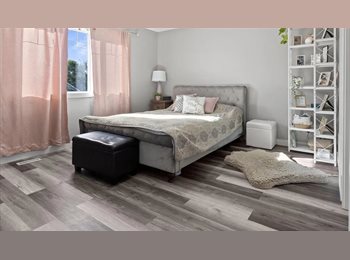 Roomgo CA - Private room available for immediate move in, Edmonton - $1,200 pcm