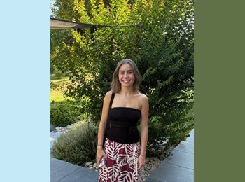 Roomgo CA - Camille - 21 - Halifax