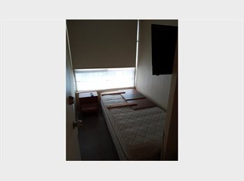 CompartoDepto CL - se arrienda pieza pequeña, La Cisterna - CH$170.000 por mes