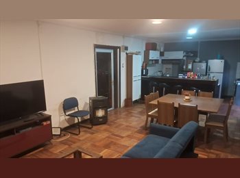 CompartoDepto CL - Habitaciones disponibles en Casa Compartida en límite Barrio Italia, Providencia, Santiago Centro - CH$300.000 por mes
