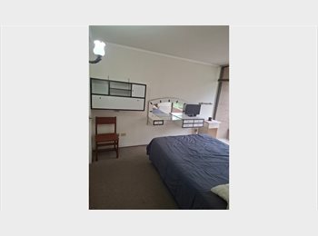 CompartoDepto CL - Arriendo pieza Providencia, Providencia - CH$300.000 por mes