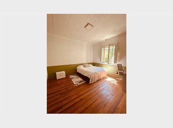 CompartoDepto CL - Habitación individual a pasos de metro Baquedano 1, Santiago Centro - CH$400.000 por mes