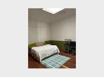 CompartoDepto CL - Habitación individual a pasos de metro Baquedano 4, Santiago Centro - CH$370.000 por mes