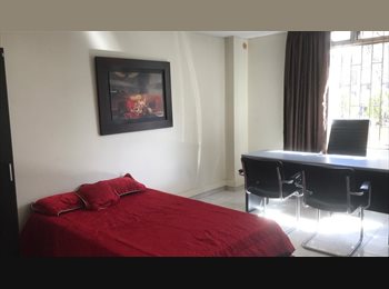 CompartoApto CO - Cerca Universidad Andes, Rosario, Externado,  en el centro historico., Bogotá - COP$ 950.000 por mes