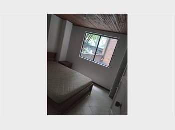 CompartoApto CO - Habitacion Doble con BAÑO SOCIAL.Envigado Antioquia.Loma El Escobero., Envigado - COP$ 1.100.000 por mes
