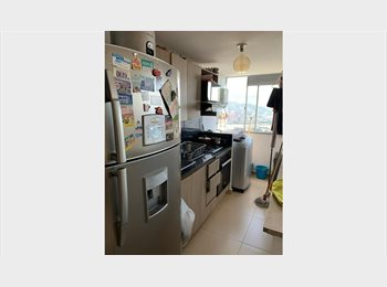 CompartoApto CO - Habitación en Envigado con Hermosa vista a la ciudad, Envigado - COP$ 950.000 por mes