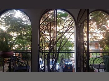 CompartoApto CO - Hermosa habitacion con baño y balcon en envigado, Envigado - COP$ 1.200.000 por mes