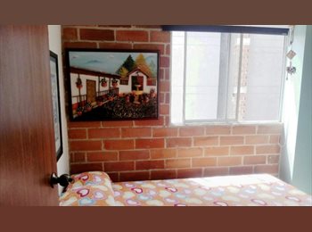 CompartoApto CO - Habitación Amoblada Poblado, Envigado - COP$ 900.000 por mes